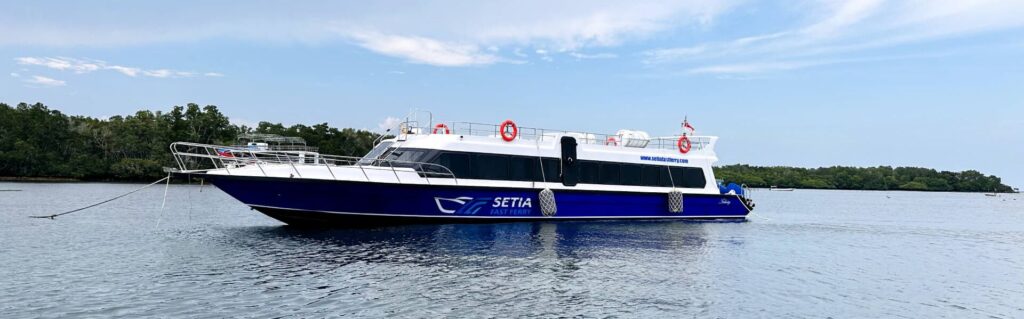 Setia fast ferry serve crosssing between Bali and Nusa Lembongan